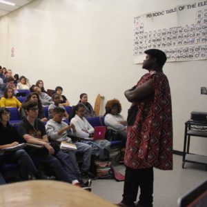 Mhoze Chikowero lecturing to students