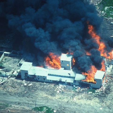 Aerial shot of the Branch Davidian compound burning